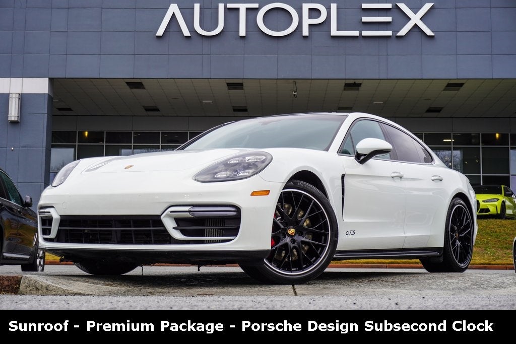 2022 Porsche Panamera GTS