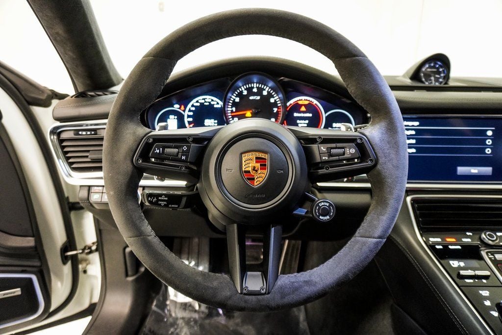 2022 Porsche Panamera GTS