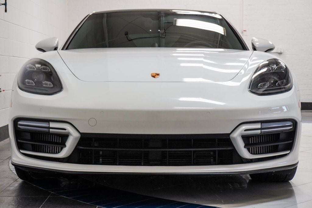 2022 Porsche Panamera GTS
