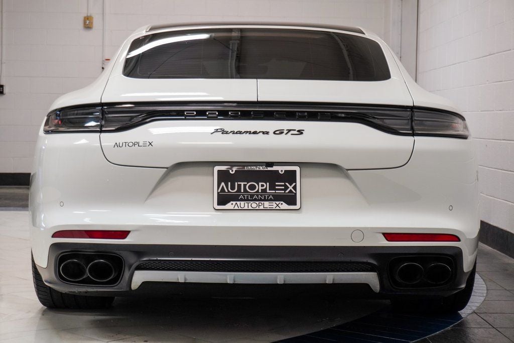 2022 Porsche Panamera GTS