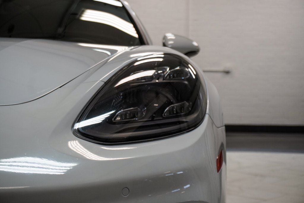 2022 Porsche Panamera GTS