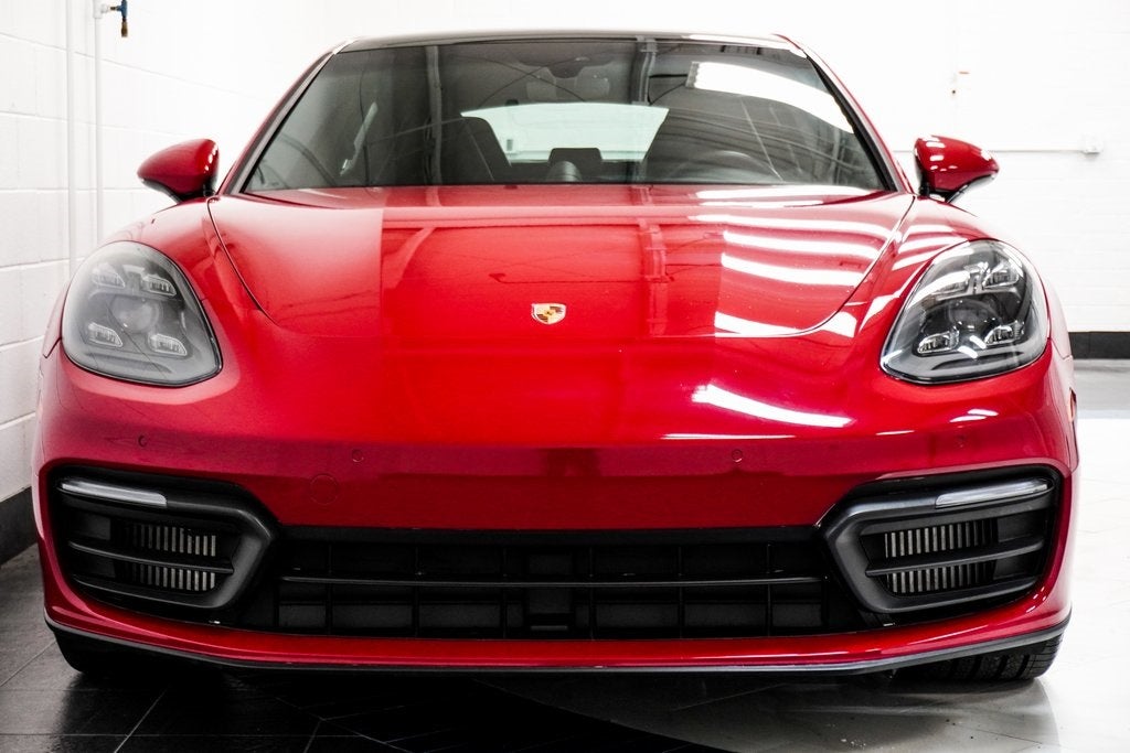 2022 Porsche Panamera 4 Platinum Edition