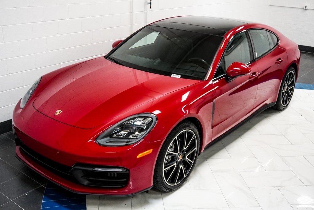 2022 Porsche Panamera 4 Platinum Edition