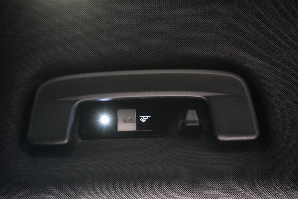 2022 Porsche Panamera 4 Platinum Edition