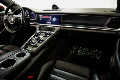 2022 Porsche Panamera 4 Platinum Edition