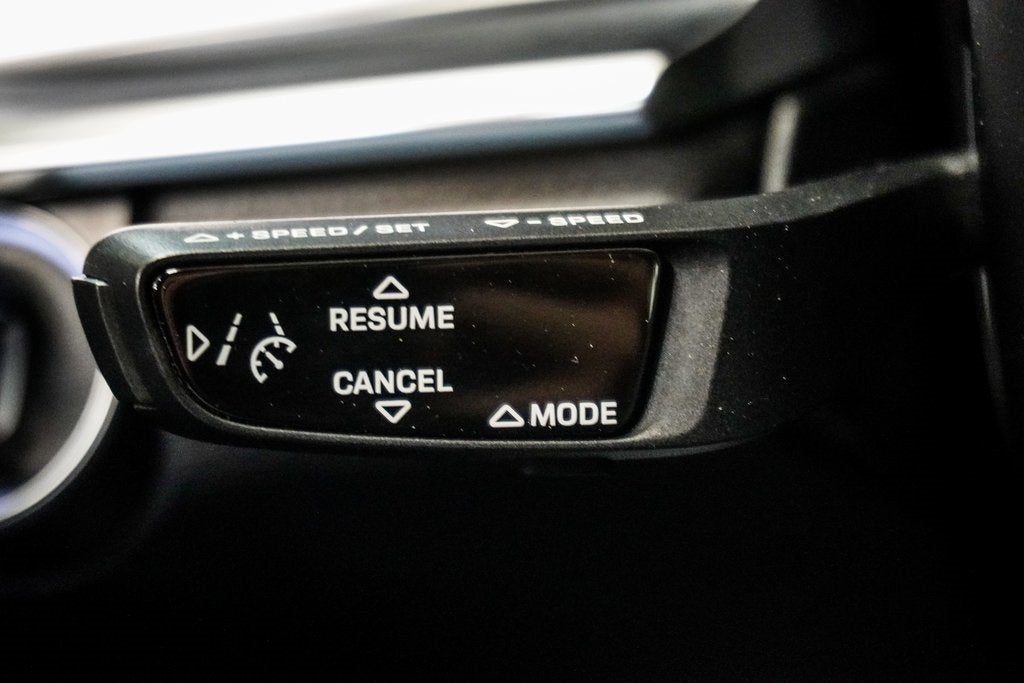 2022 Porsche Panamera 4 Platinum Edition