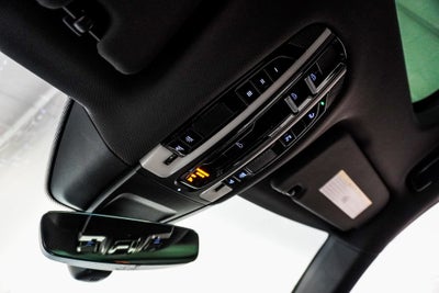 2022 Porsche Panamera 4 Platinum Edition