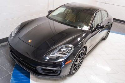 2023 Porsche Panamera 4 Platinum Edition