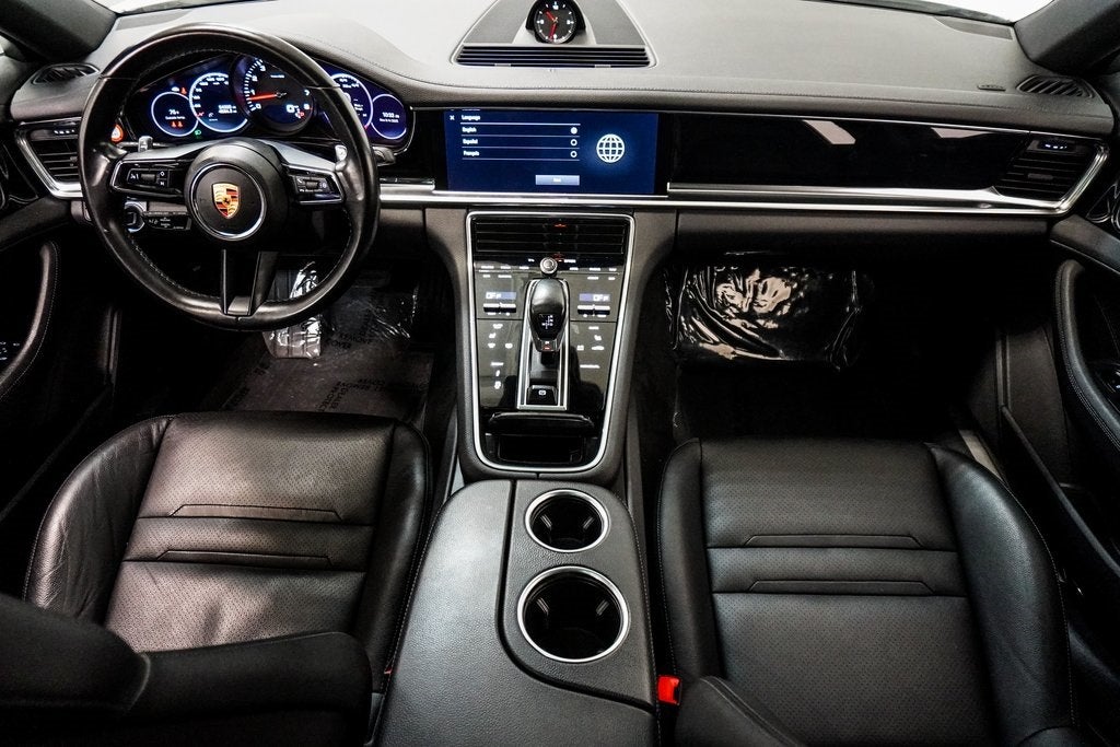 2022 Porsche Panamera 4
