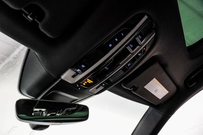 2022 Porsche Panamera 4