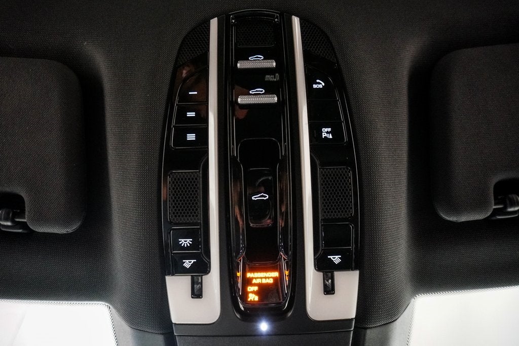 2022 Porsche Panamera 4