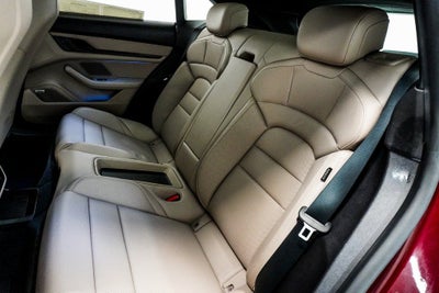 2022 Porsche Taycan Cross Turismo 4