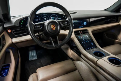 2022 Porsche Taycan Cross Turismo 4