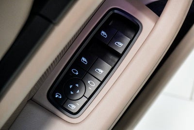 2022 Porsche Taycan Cross Turismo 4