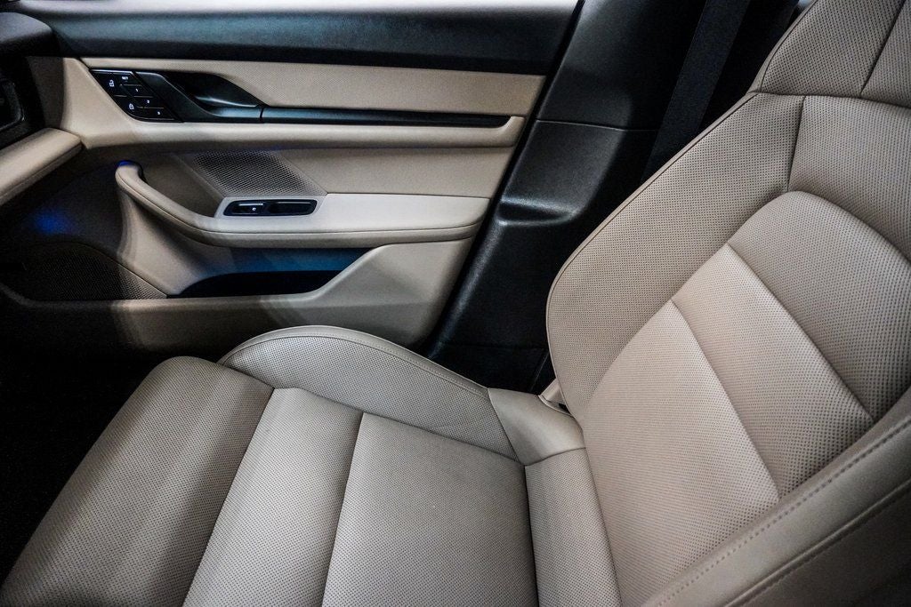 2022 Porsche Taycan Cross Turismo 4