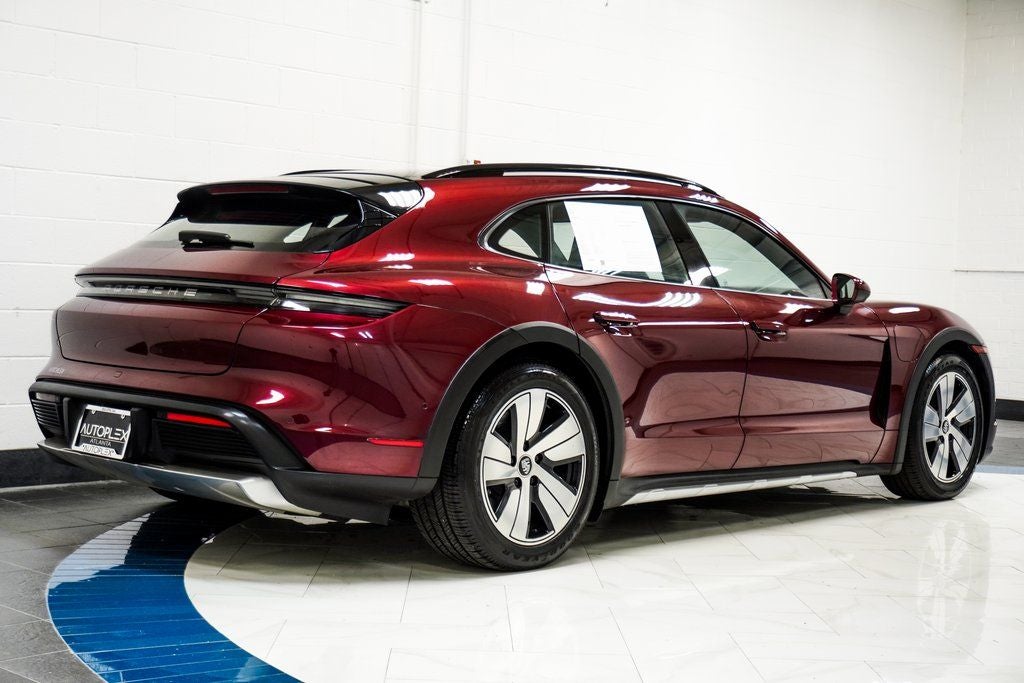 2022 Porsche Taycan Cross Turismo 4
