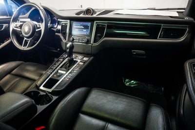 2018 Porsche Macan Base
