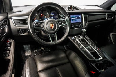 2018 Porsche Macan Base