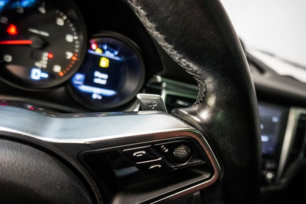 2018 Porsche Macan Base