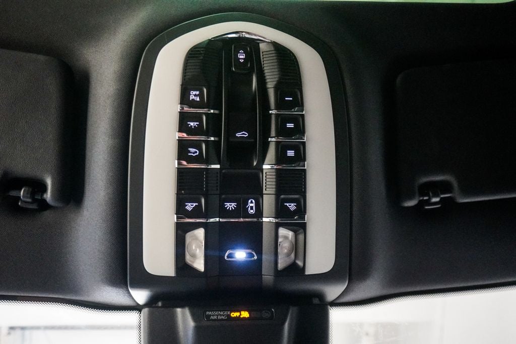 2018 Porsche Macan Base