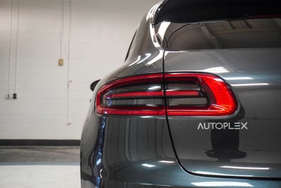 2018 Porsche Macan Base