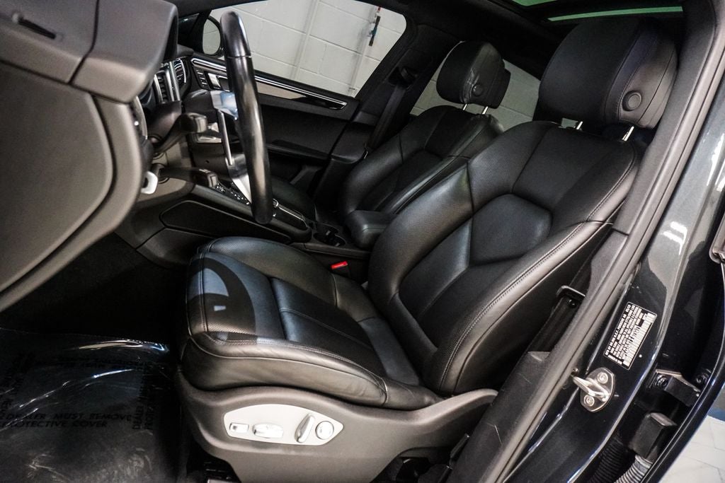 2018 Porsche Macan Base