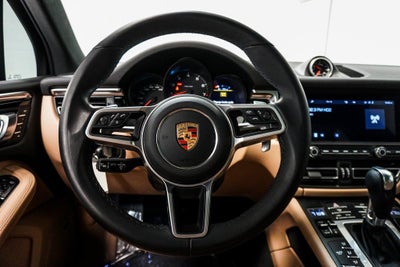 2021 Porsche Macan Base