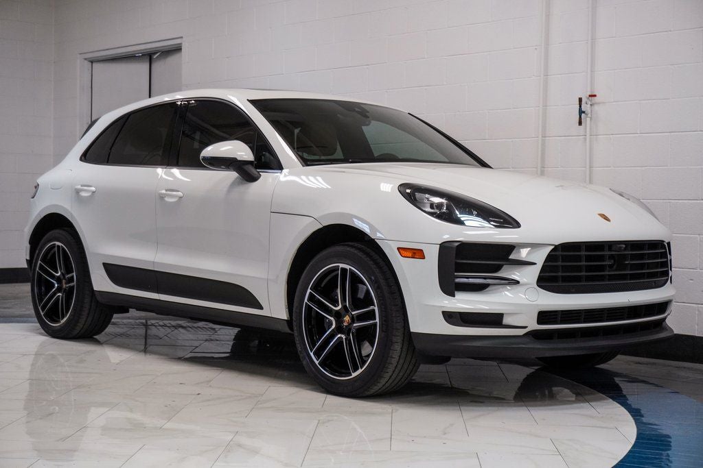 2021 Porsche Macan Base