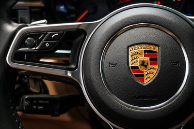 2021 Porsche Macan Base