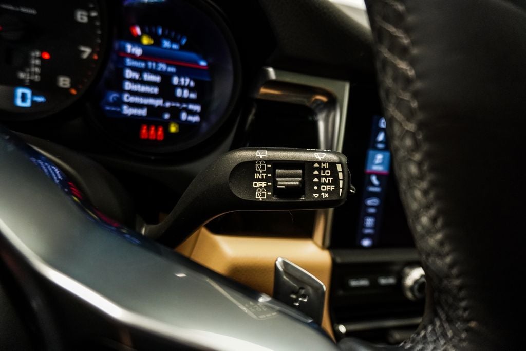 2021 Porsche Macan Base