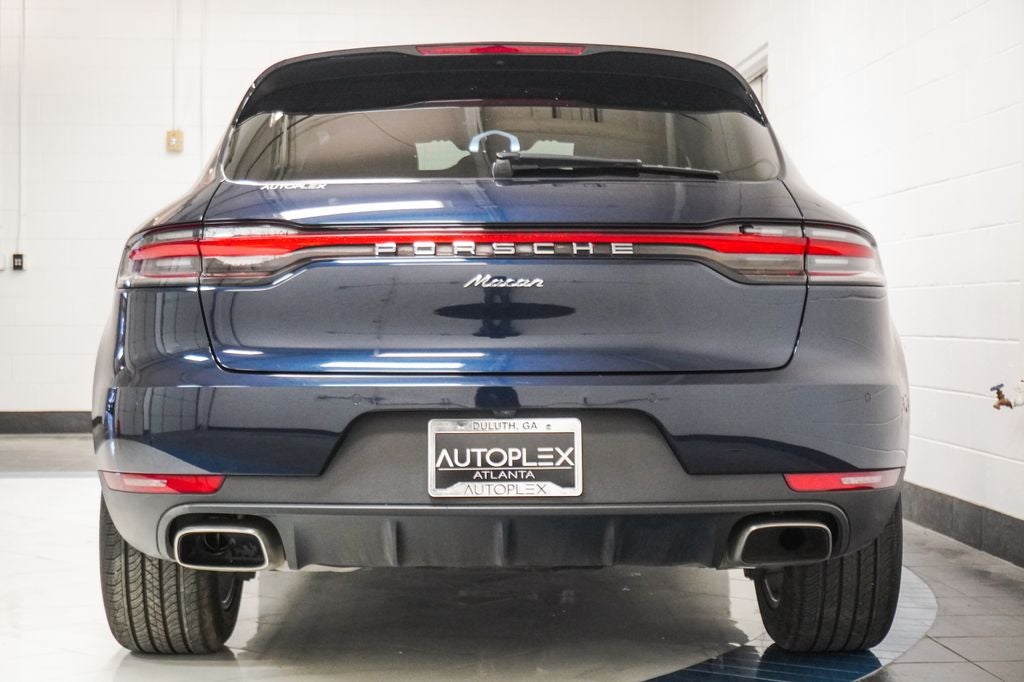 2021 Porsche Macan Base