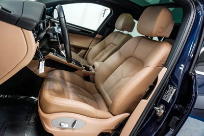 2021 Porsche Macan Base