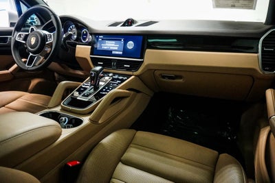 2023 Porsche Cayenne Base