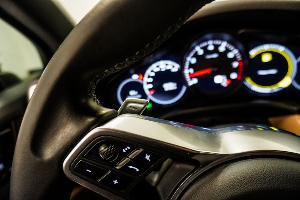 2023 Porsche Cayenne Base