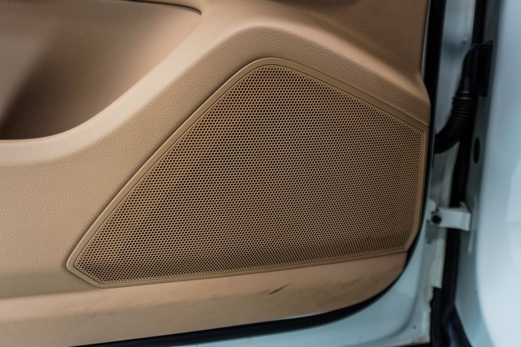 2023 Porsche Cayenne Base