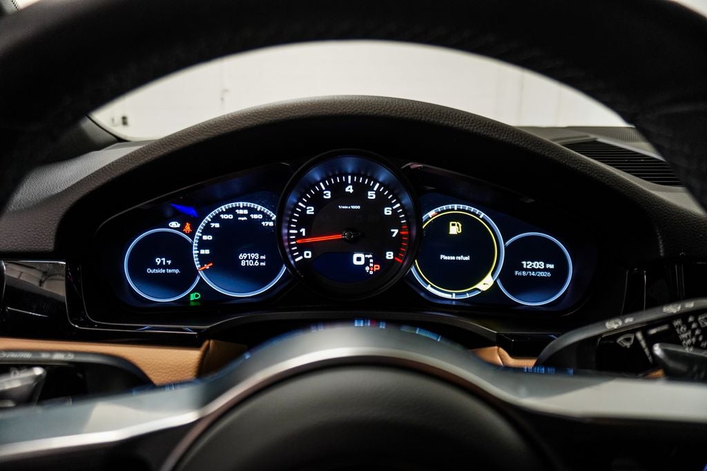 2023 Porsche Cayenne Base