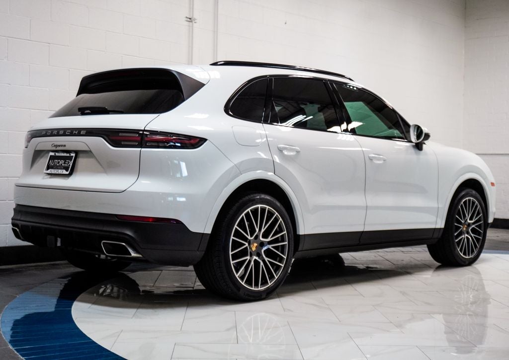 2023 Porsche Cayenne Base