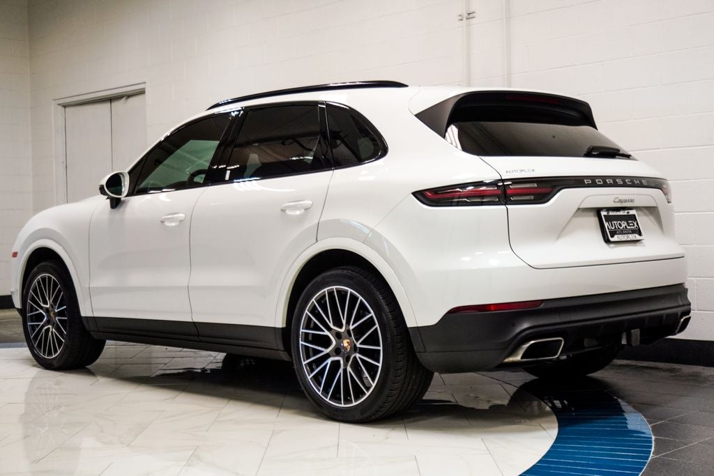 2023 Porsche Cayenne Base