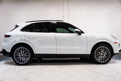 2023 Porsche Cayenne Base