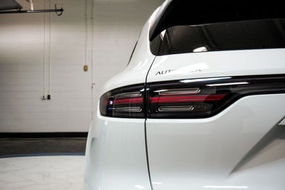 2023 Porsche Cayenne Base