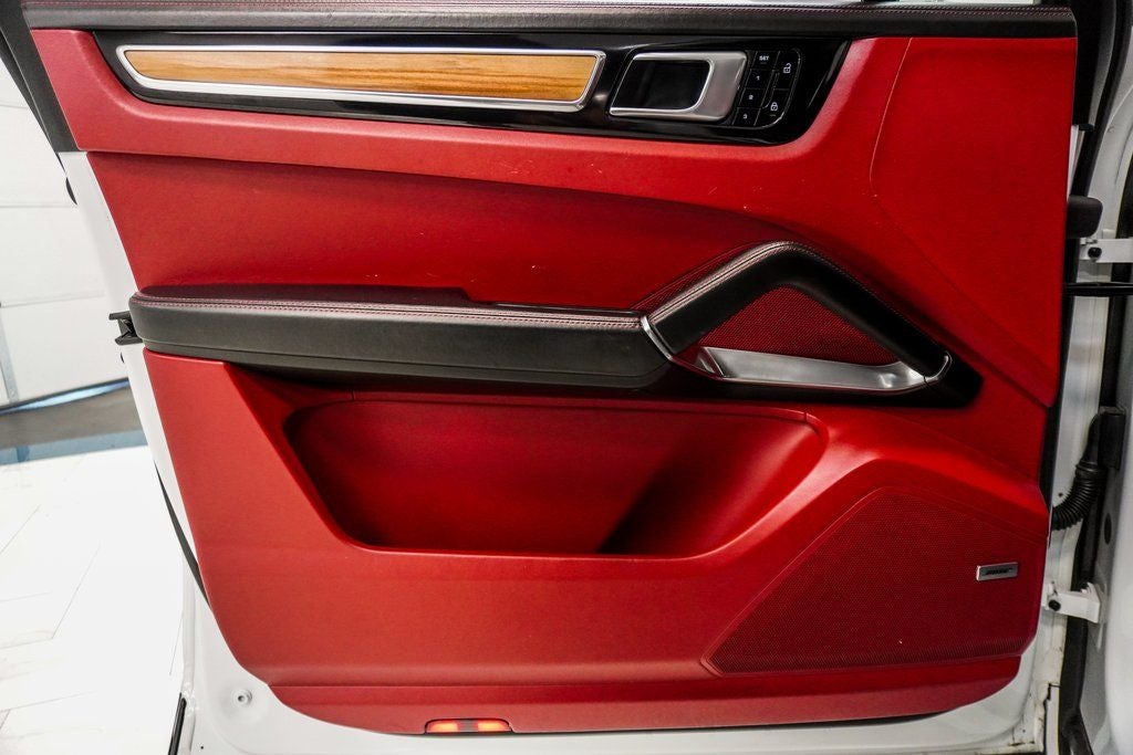 2021 Porsche Cayenne Turbo