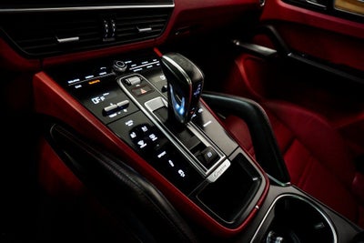 2021 Porsche Cayenne Turbo