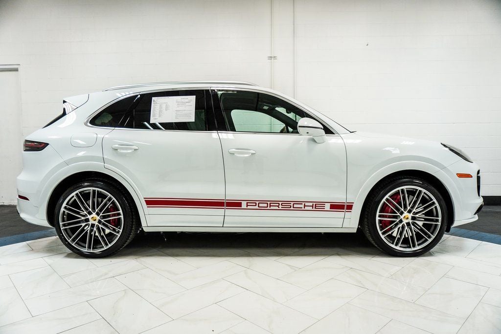 2021 Porsche Cayenne Turbo