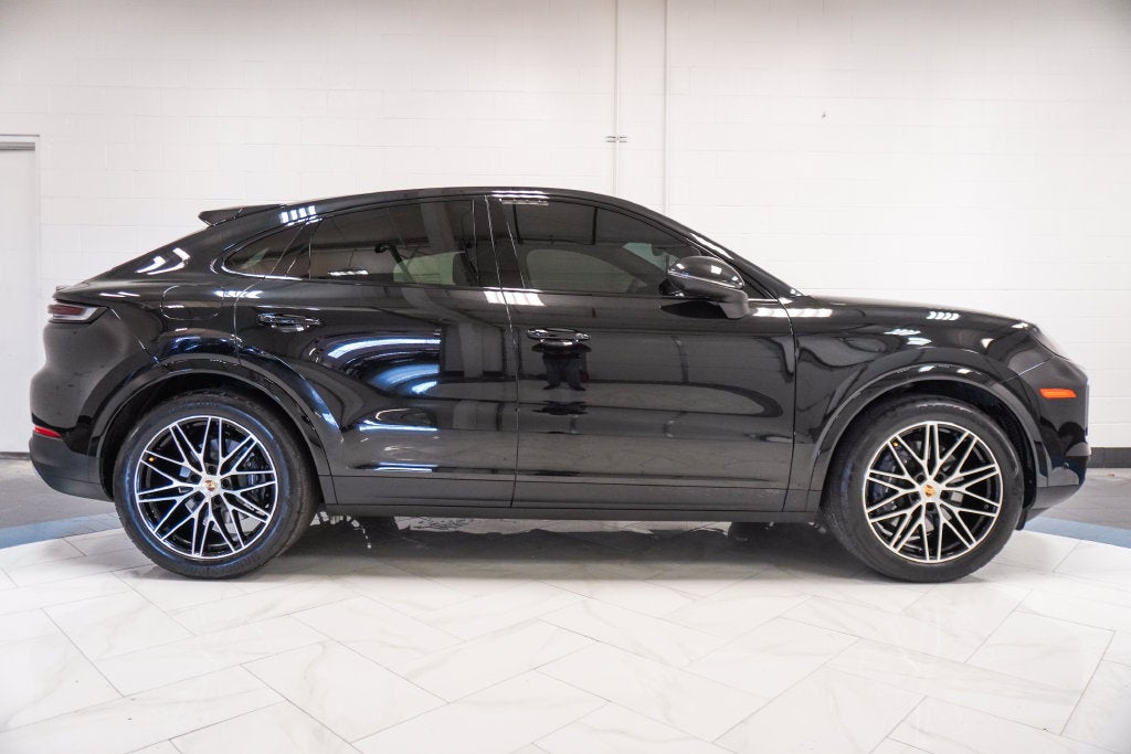 2024 Porsche Cayenne Coupe Base