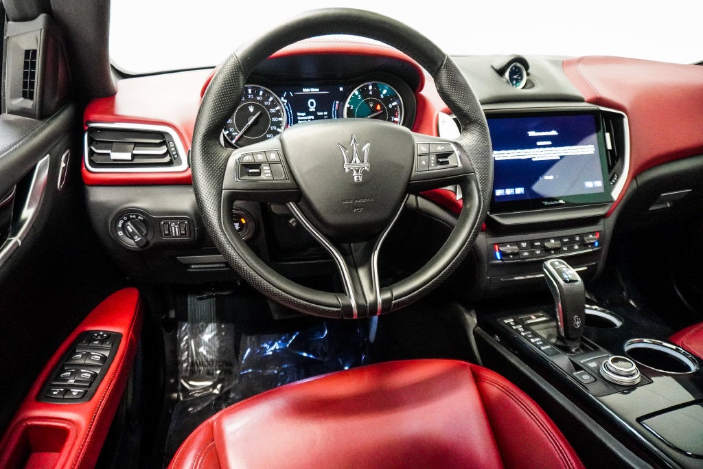 2023 Maserati Ghibli Modena