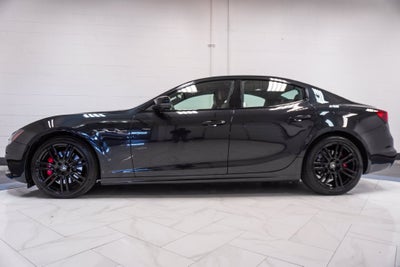 2023 Maserati Ghibli Modena