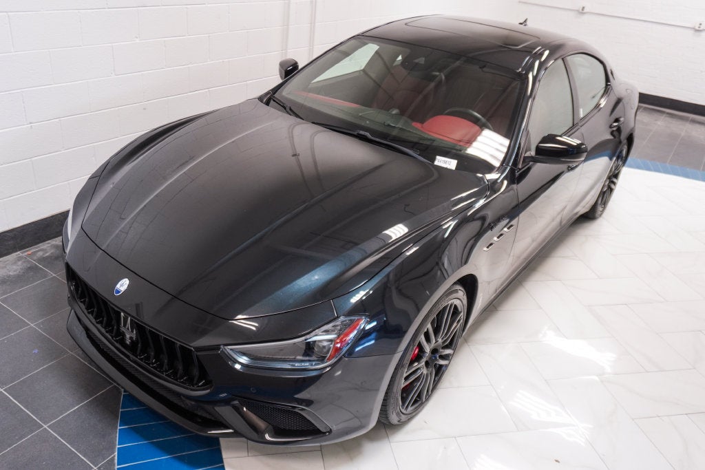 2023 Maserati Ghibli Modena