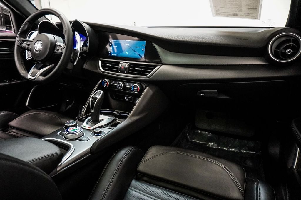 2022 Alfa Romeo Giulia Veloce