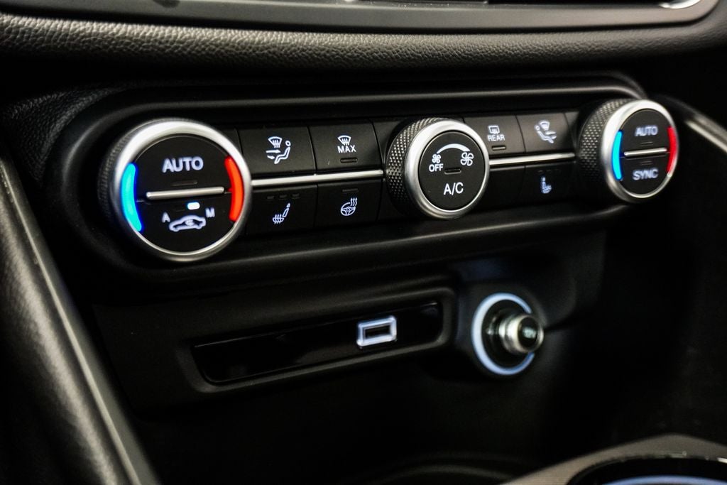 2022 Alfa Romeo Giulia Veloce
