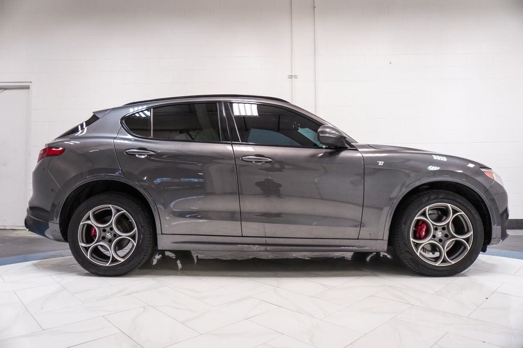 2023 Alfa Romeo Stelvio Ti
